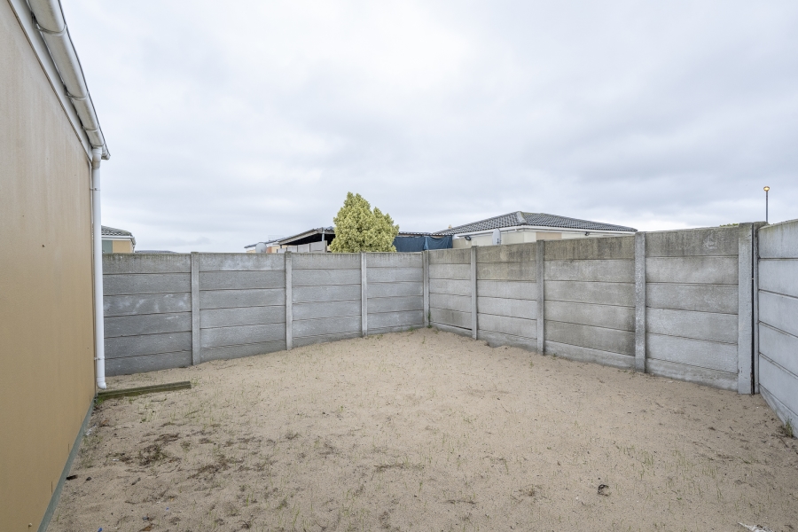 2 Bedroom Property for Sale in Sunset Glen Western Cape